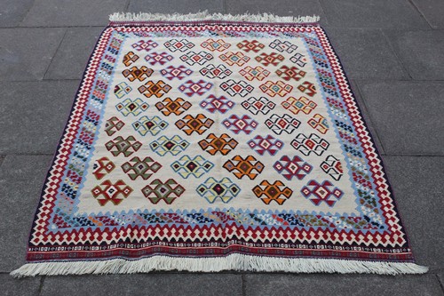 Fine vintage traditional hand - vintage,