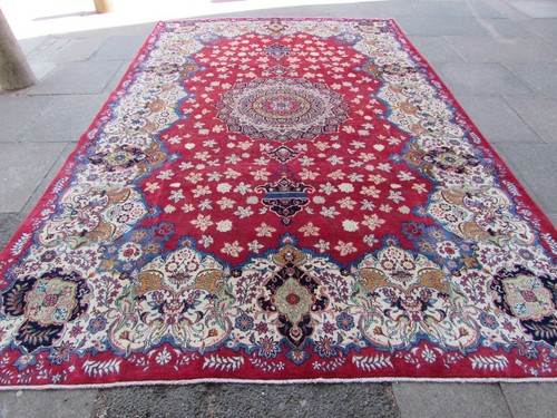 Fine vintage hand made - fine,