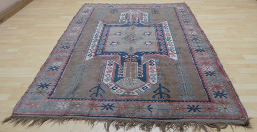 Antique carpet rug - carpet, made